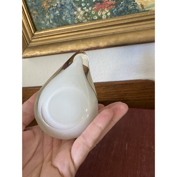 Vintage Hand Blown Glass Swan Art Glass Paperweight Figurine White Swan - Picture 4 of 6